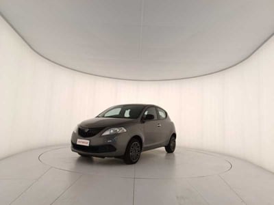Lancia Ypsilon 1.0 FireFly 5 porte S&amp;S Hybrid Gold Plus del 2024 usata a Treviso