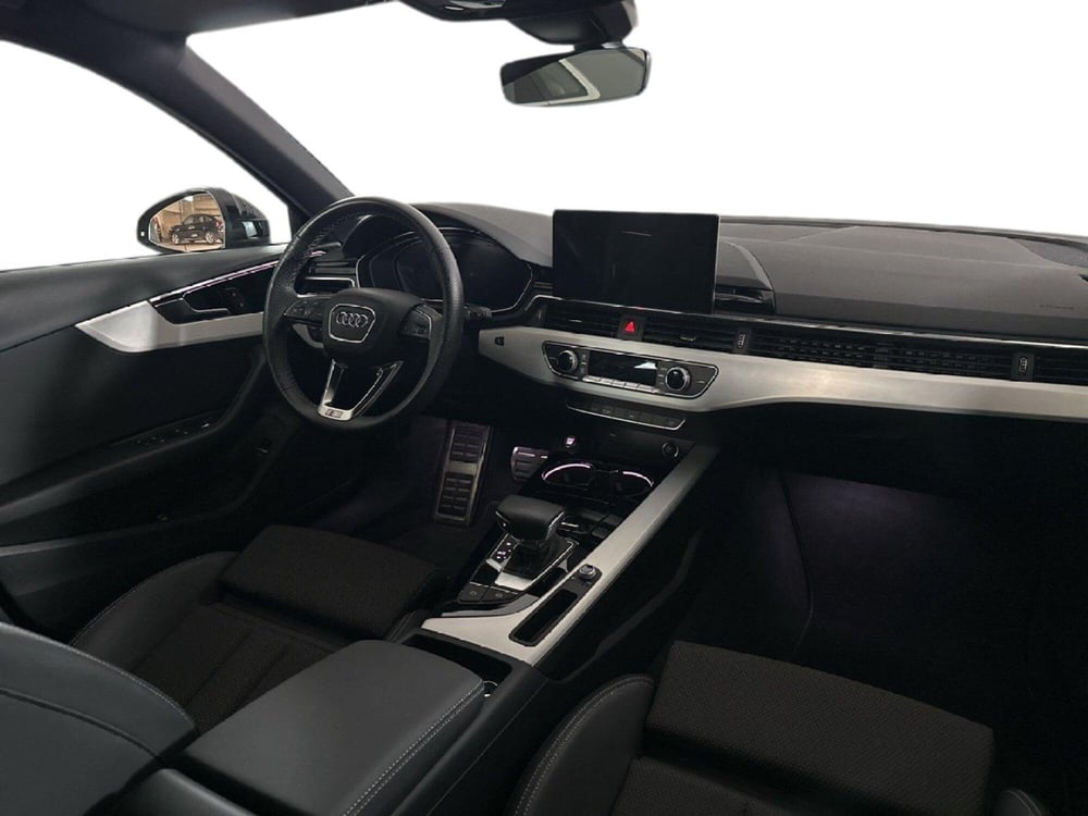 Audi A4 Avant usata a Napoli (9)