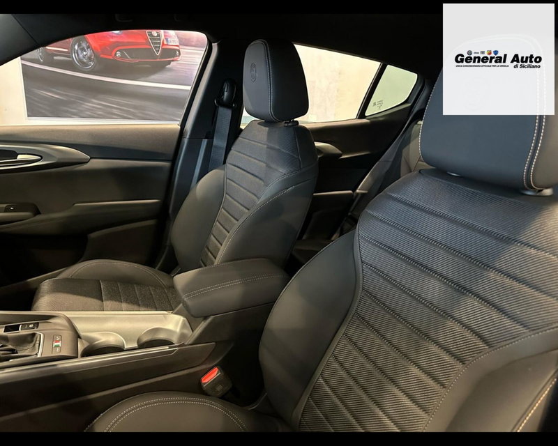 Alfa Romeo Tonale nuova a Lucca (11)