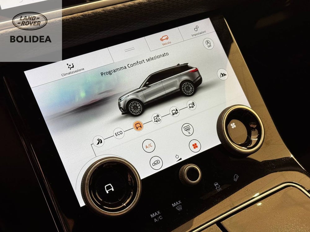 Land Rover Range Rover Velar usata a Savona (13)