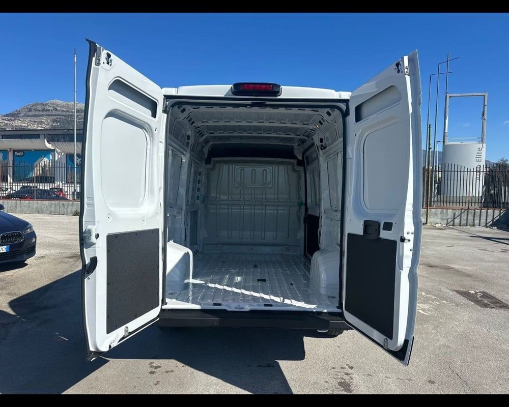 Fiat Ducato Furgone nuova a Salerno (7)
