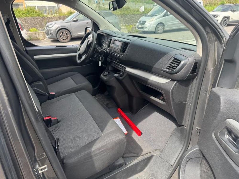 Peugeot Traveller usata a Massa-Carrara (5)