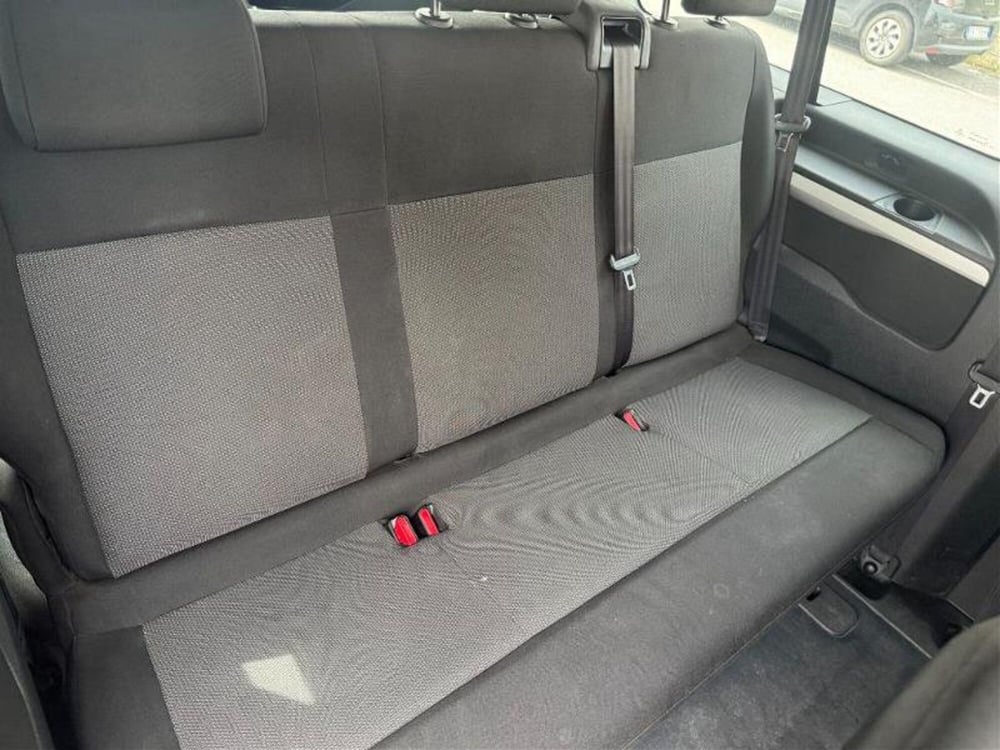 Peugeot Traveller usata a Massa-Carrara (7)