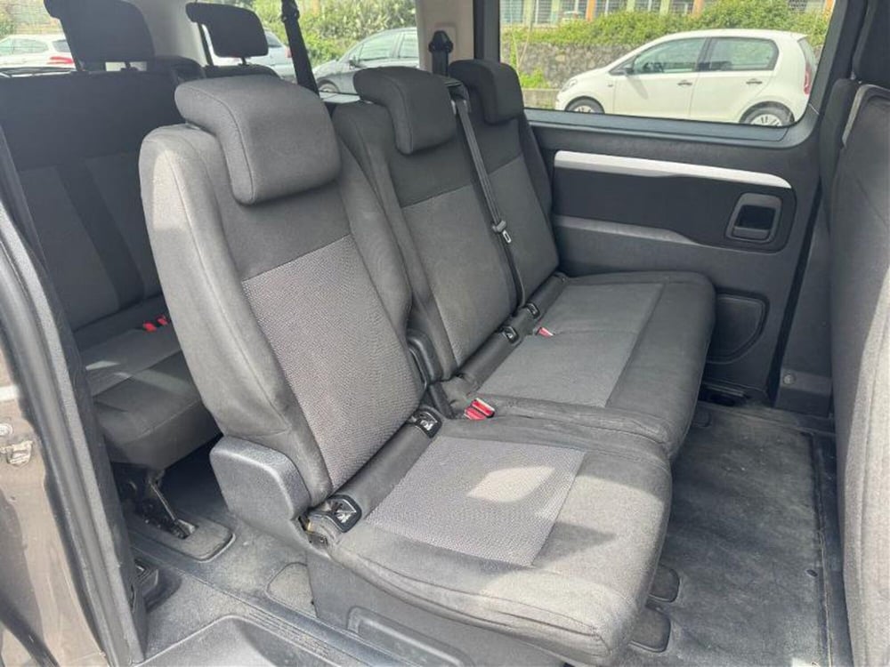 Peugeot Traveller usata a Massa-Carrara (8)