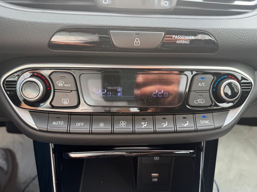 Hyundai i30 nuova a Massa-Carrara (15)