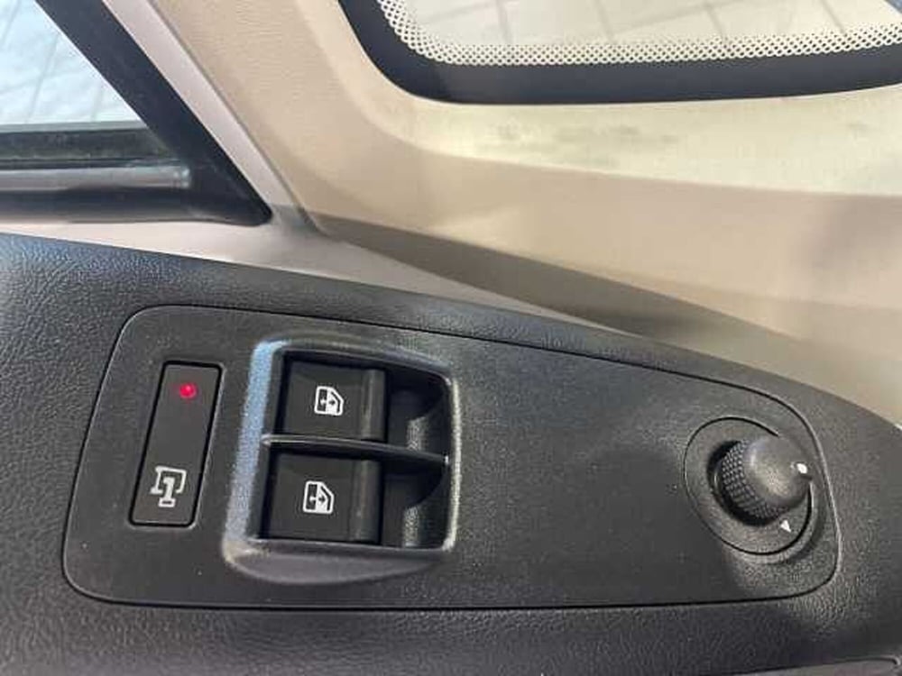 Peugeot Boxer Furgone nuova a Salerno (13)