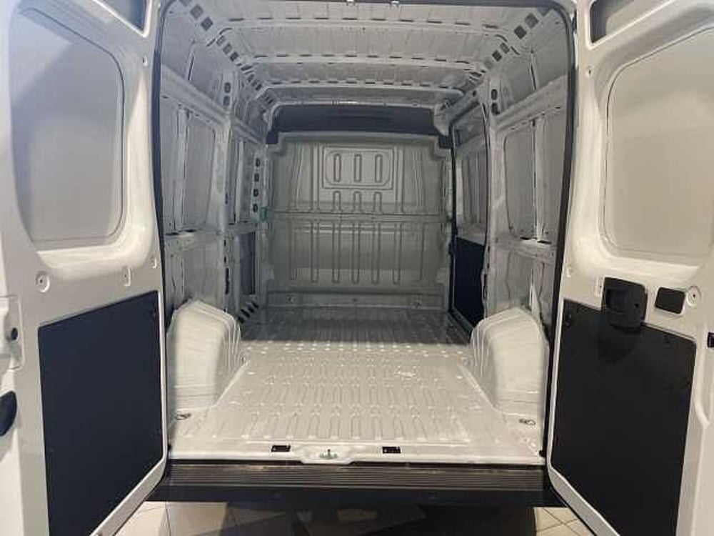 Peugeot Boxer Furgone nuova a Salerno (7)