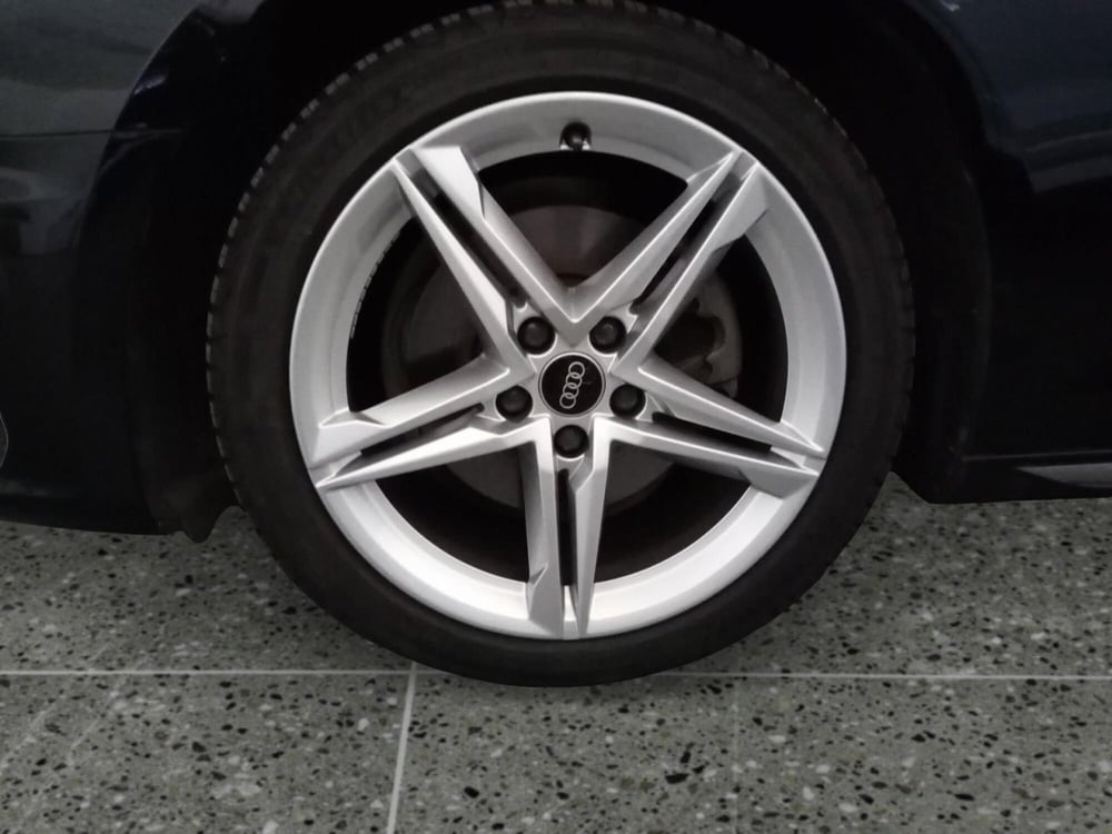Audi A4 Avant usata a Bari (11)