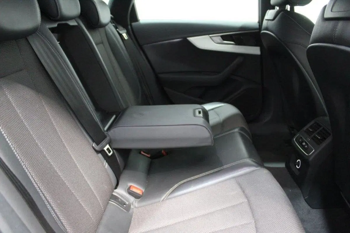Audi A4 Avant usata a Bari (13)