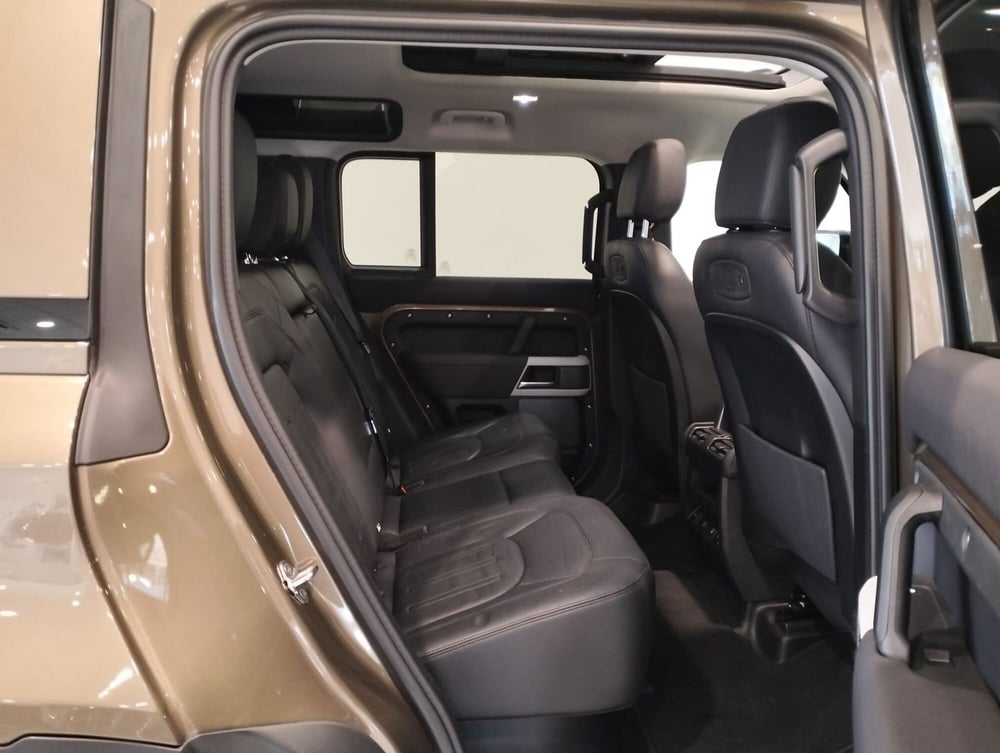 Land Rover Defender usata a Cosenza (5)
