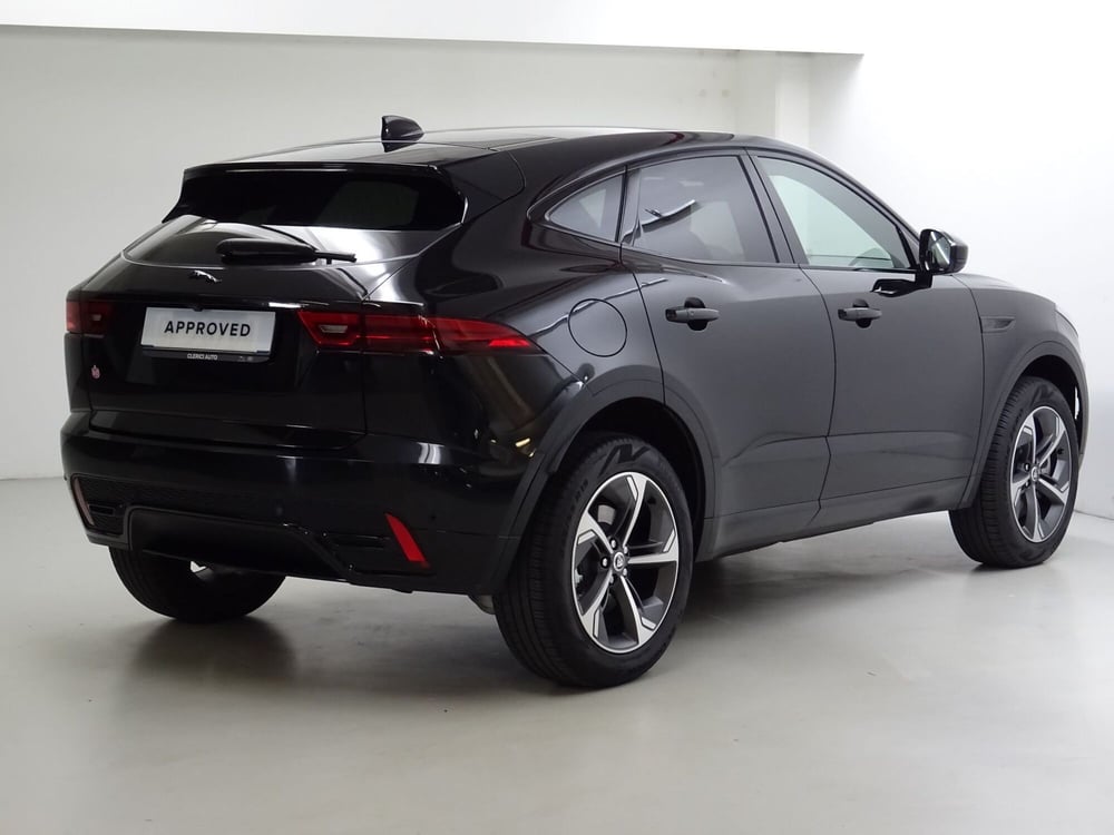 Jaguar E-Pace usata a Como (2)