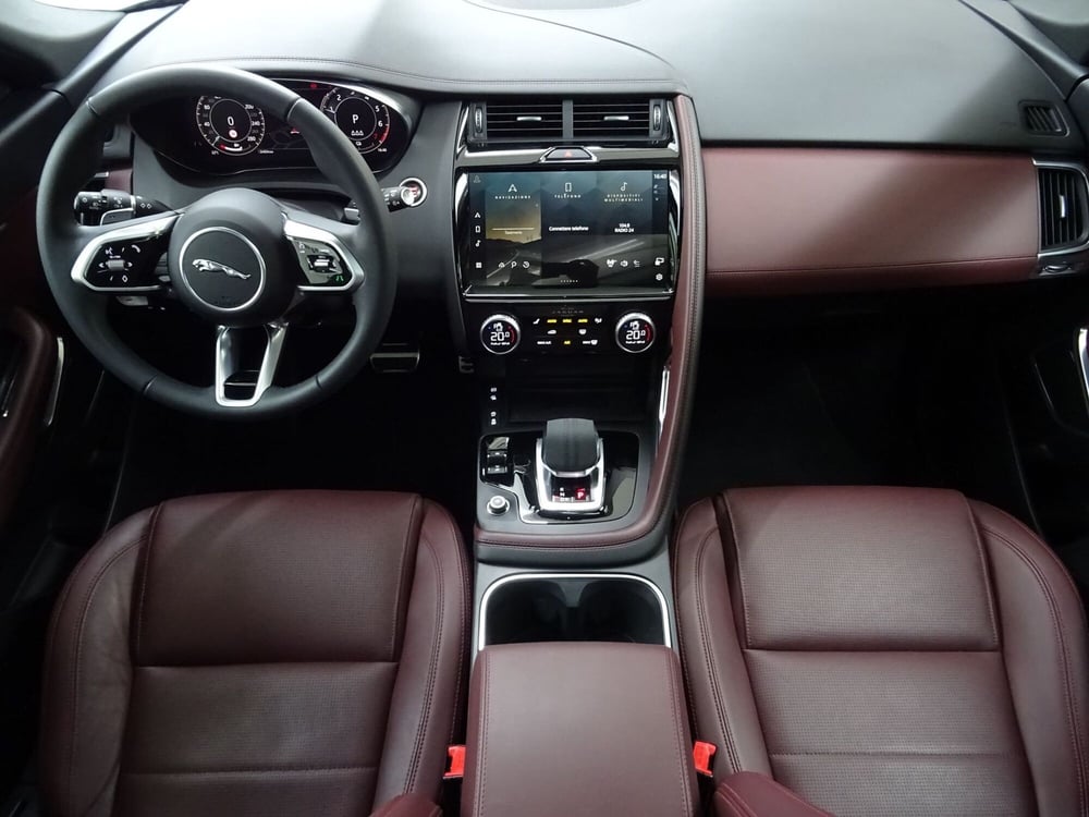 Jaguar E-Pace usata a Como (4)