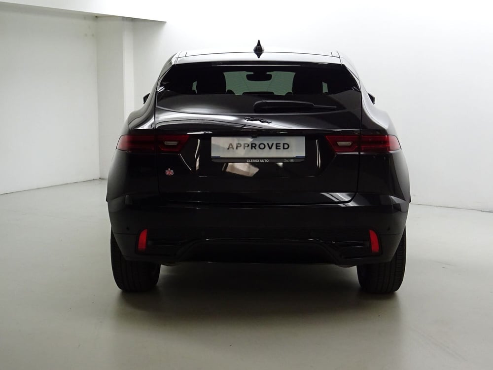 Jaguar E-Pace usata a Como (7)