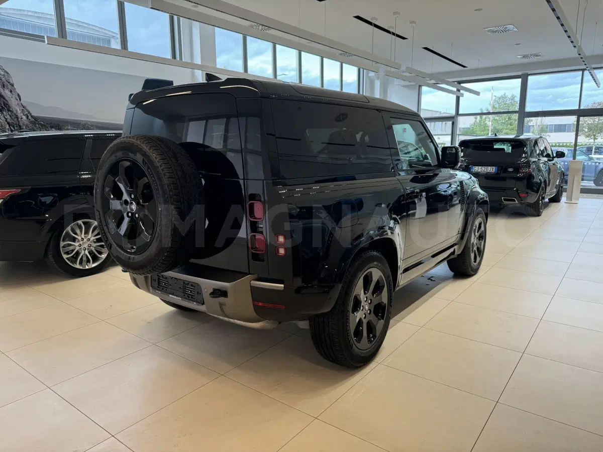 Land Rover Defender usata a Forlì-Cesena (5)