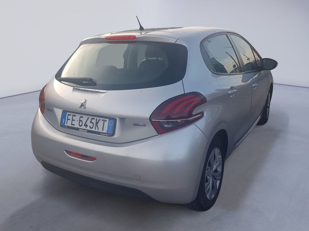 Peugeot 208 usata a Padova (4)