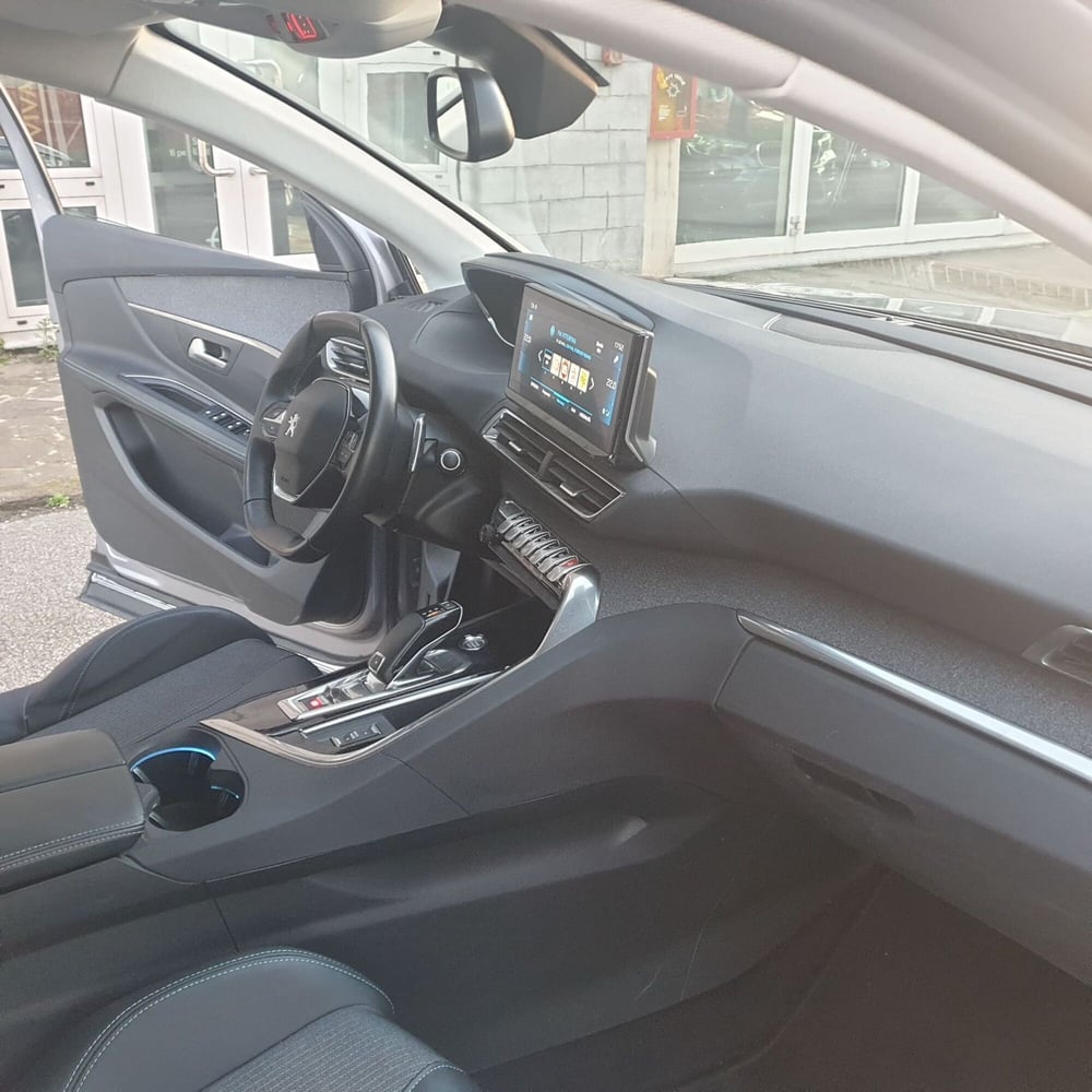 Peugeot 3008 usata a Padova (15)