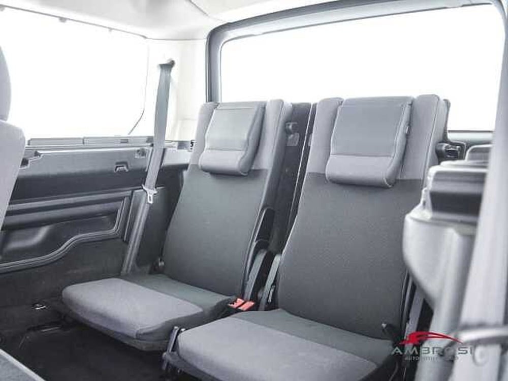 Land Rover Discovery usata a Viterbo (11)