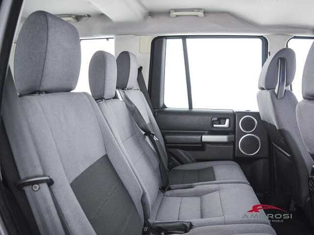 Land Rover Discovery usata a Viterbo (13)