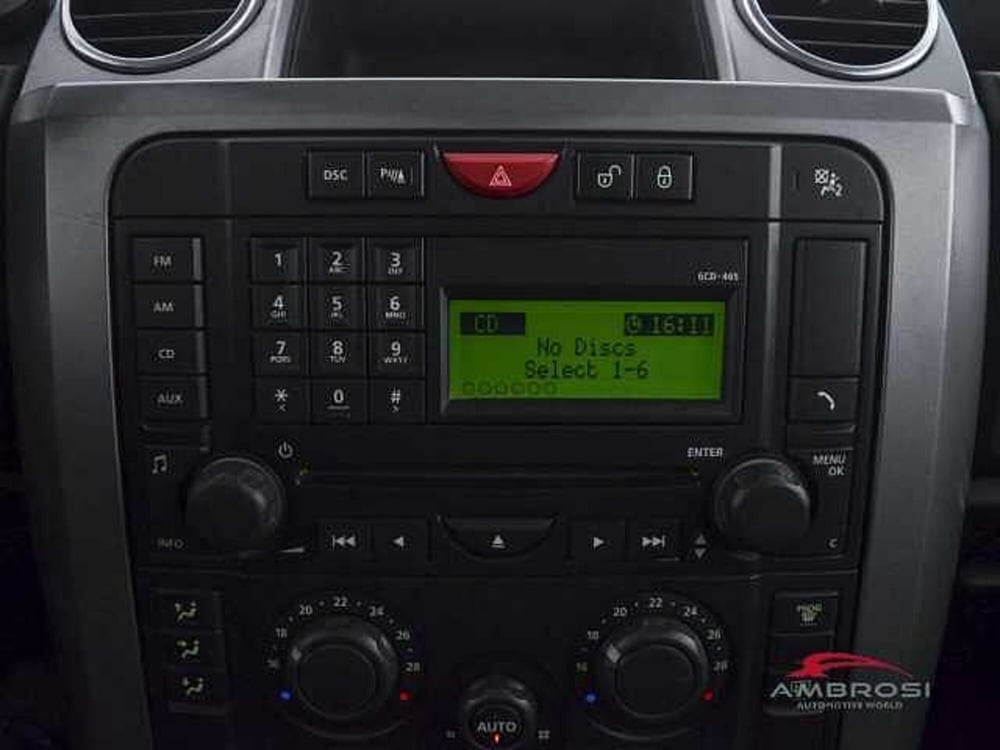 Land Rover Discovery usata a Viterbo (18)