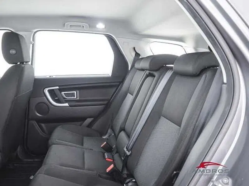 Land Rover Discovery Sport usata a Viterbo (10)