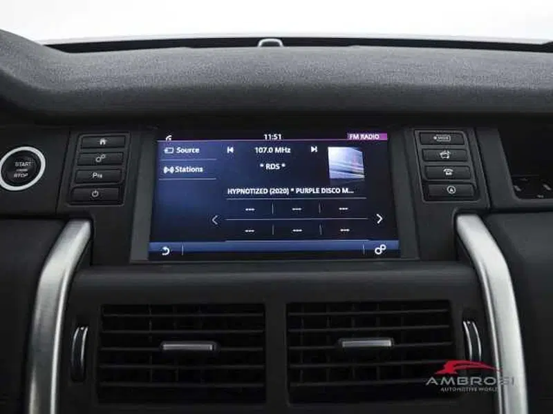 Land Rover Discovery Sport usata a Viterbo (14)