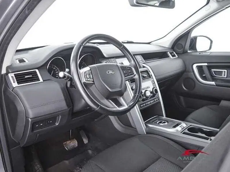 Land Rover Discovery Sport usata a Viterbo (8)