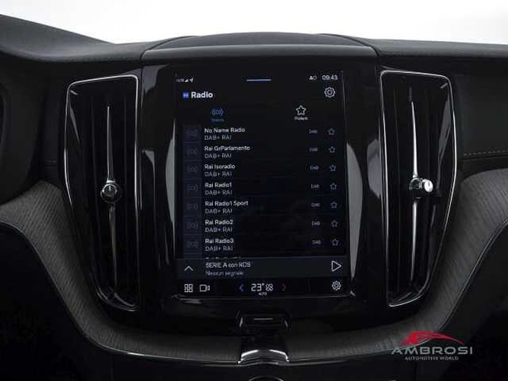 Volvo XC60 usata a Viterbo (14)