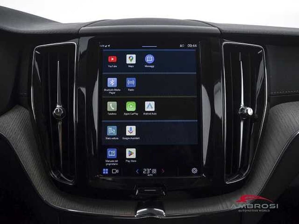 Volvo XC60 usata a Viterbo (18)
