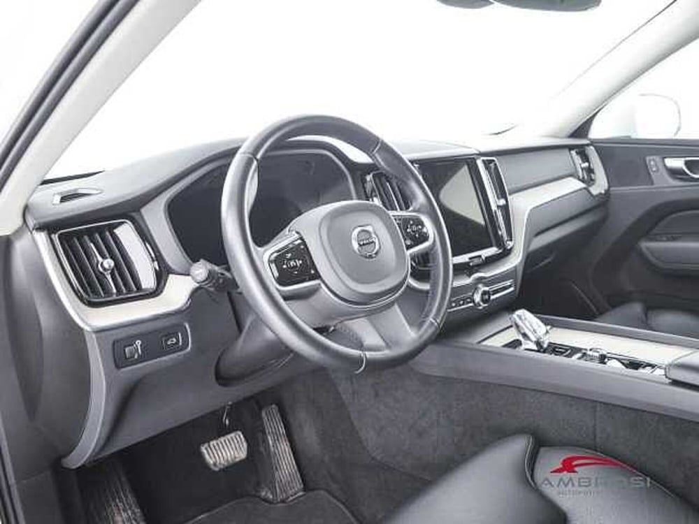 Volvo XC60 usata a Viterbo (8)