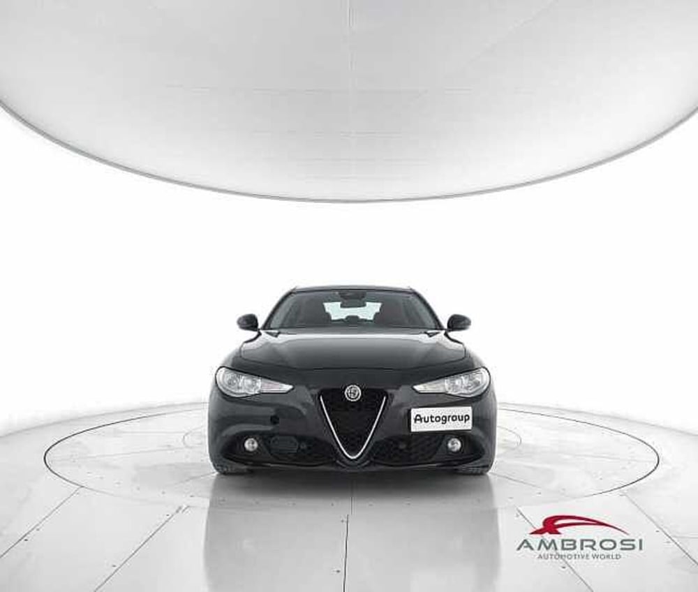 Alfa Romeo Giulia usata a Viterbo (5)