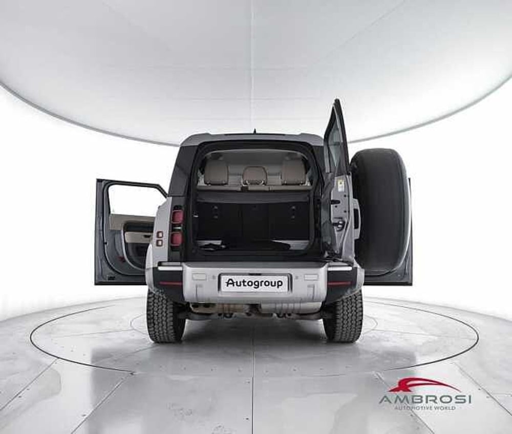 Land Rover Defender usata a Viterbo (7)