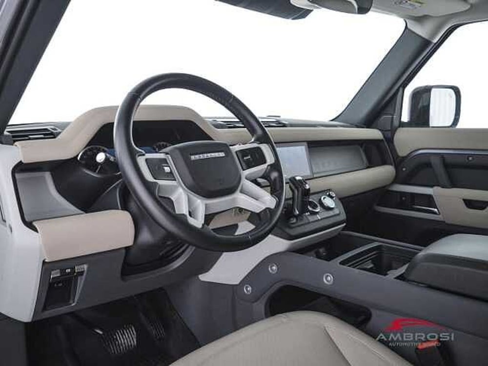 Land Rover Defender usata a Viterbo (8)