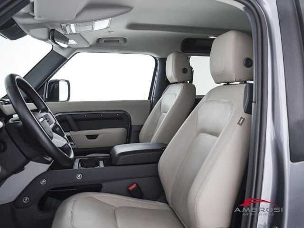 Land Rover Defender usata a Viterbo (9)