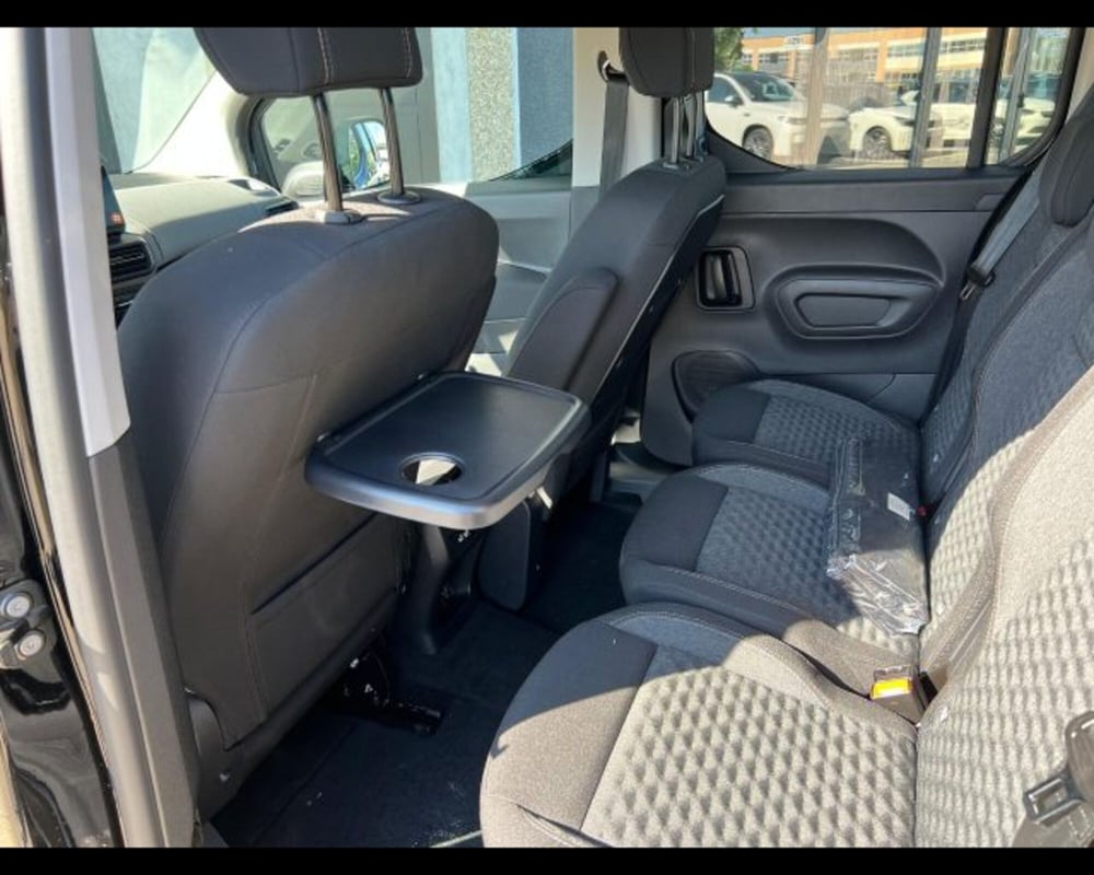 Peugeot Rifter nuova a Alessandria (10)