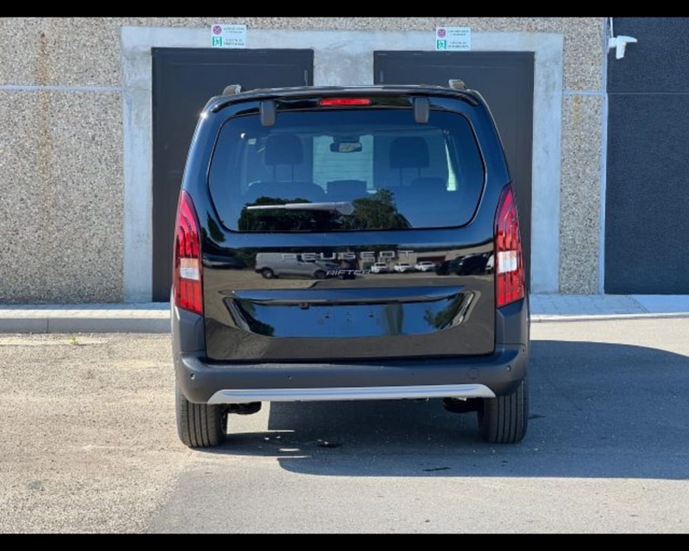 Peugeot Rifter nuova a Alessandria (6)