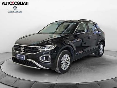 Volkswagen T-Roc 2.0 tdi Life 150cv dsg del 2024 usata a Brivio