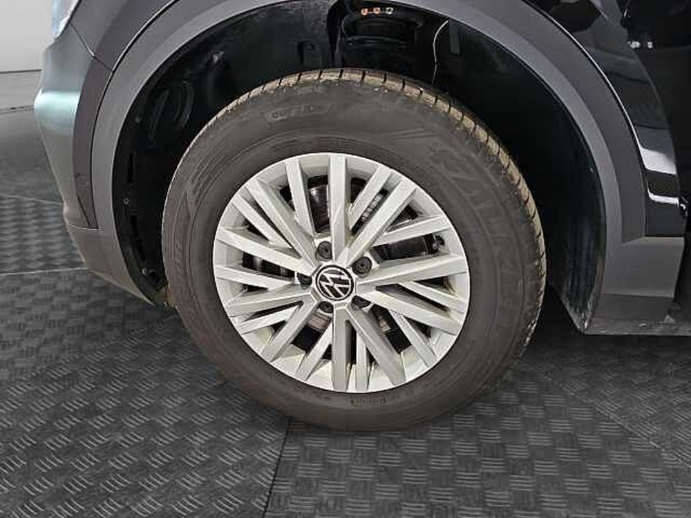 Volkswagen T-Roc usata a Lecco (11)
