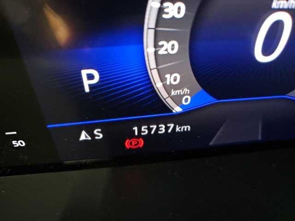 Volkswagen T-Roc usata a Lecco (16)
