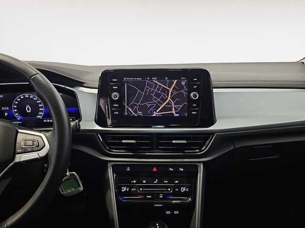 Volkswagen T-Roc usata a Lecco (7)