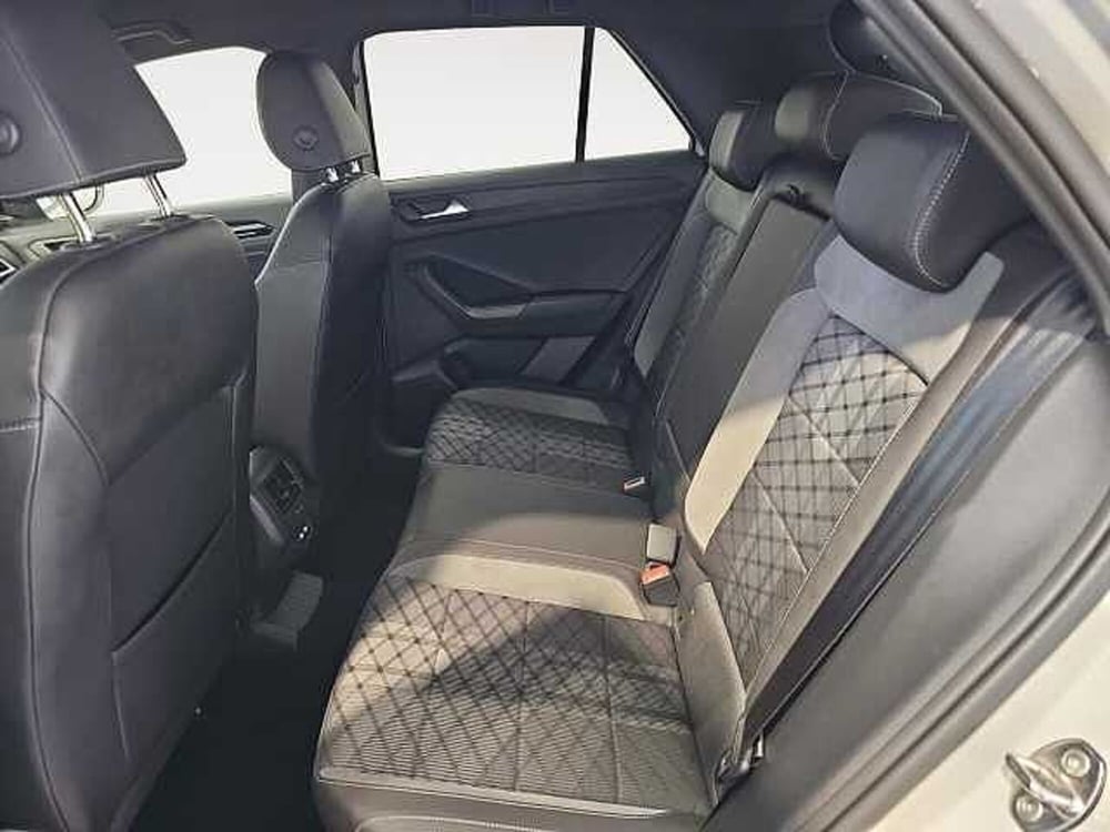 Volkswagen T-Roc usata a Lecco (13)