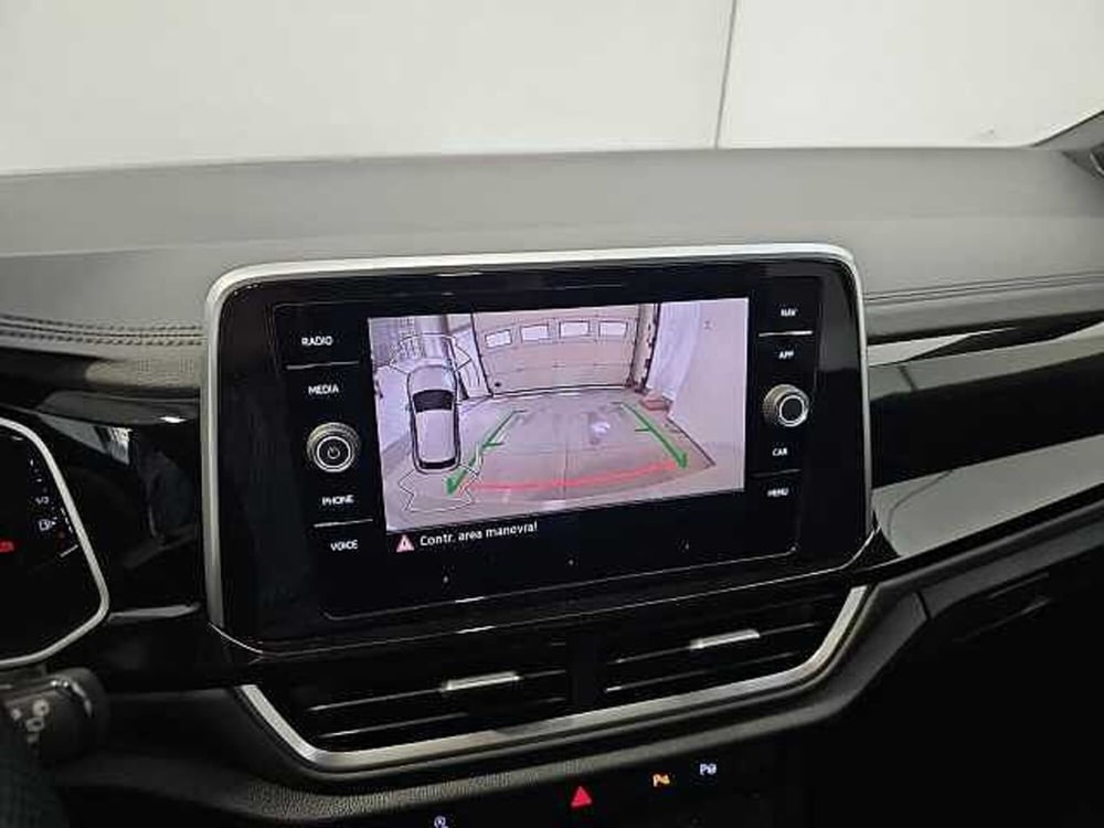 Volkswagen T-Roc usata a Lecco (17)