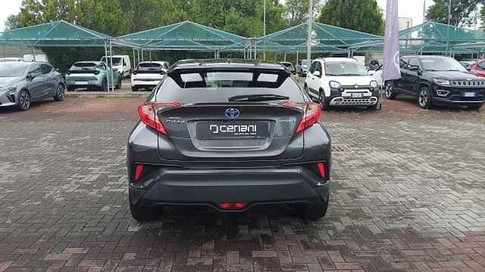 Toyota Toyota C-HR usata a Milano (4)