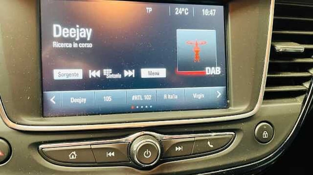 Opel Crossland X usata a Milano (7)
