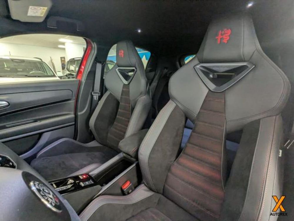 Alfa Romeo Junior nuova a Varese (14)