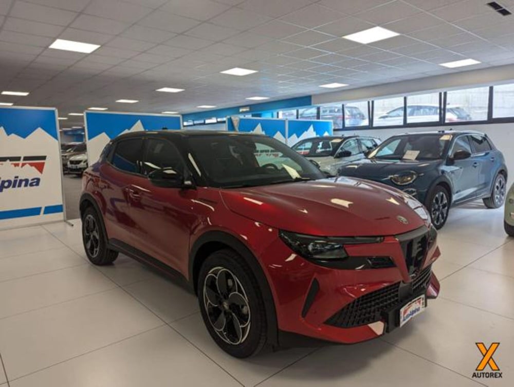 Alfa Romeo Junior nuova a Varese (2)