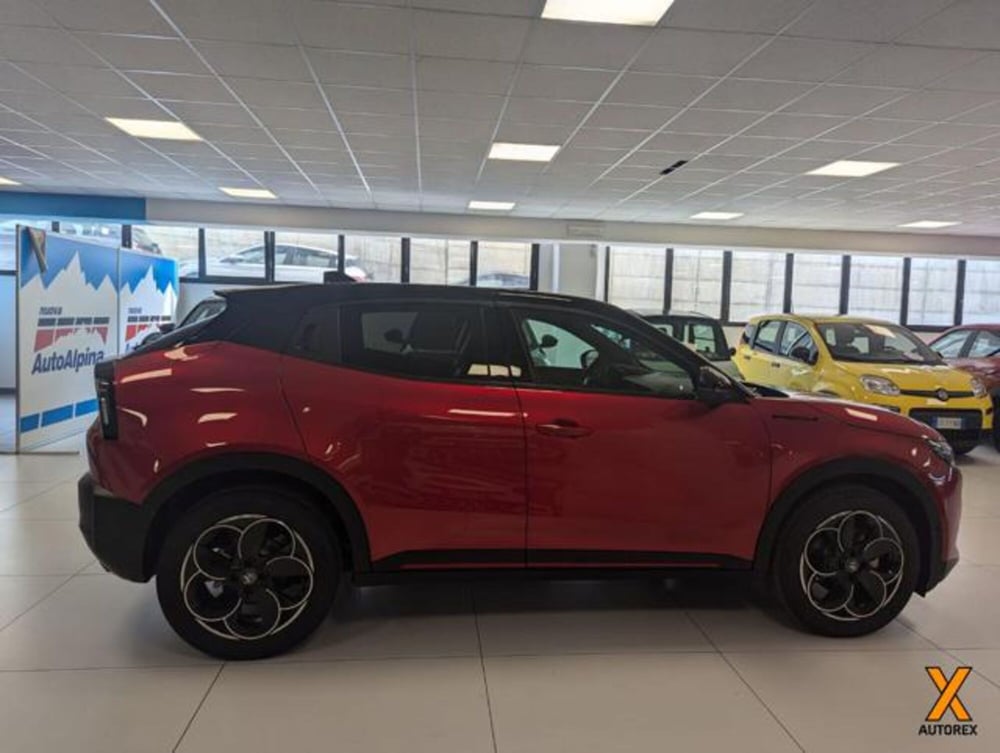 Alfa Romeo Junior nuova a Varese (7)