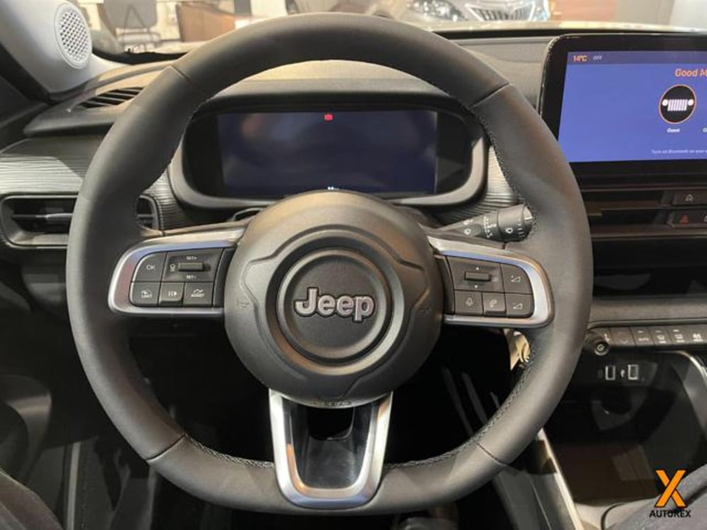 Jeep Avenger nuova a Varese (12)