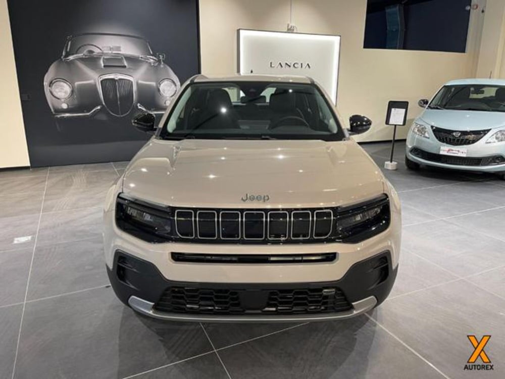 Jeep Avenger nuova a Varese (2)