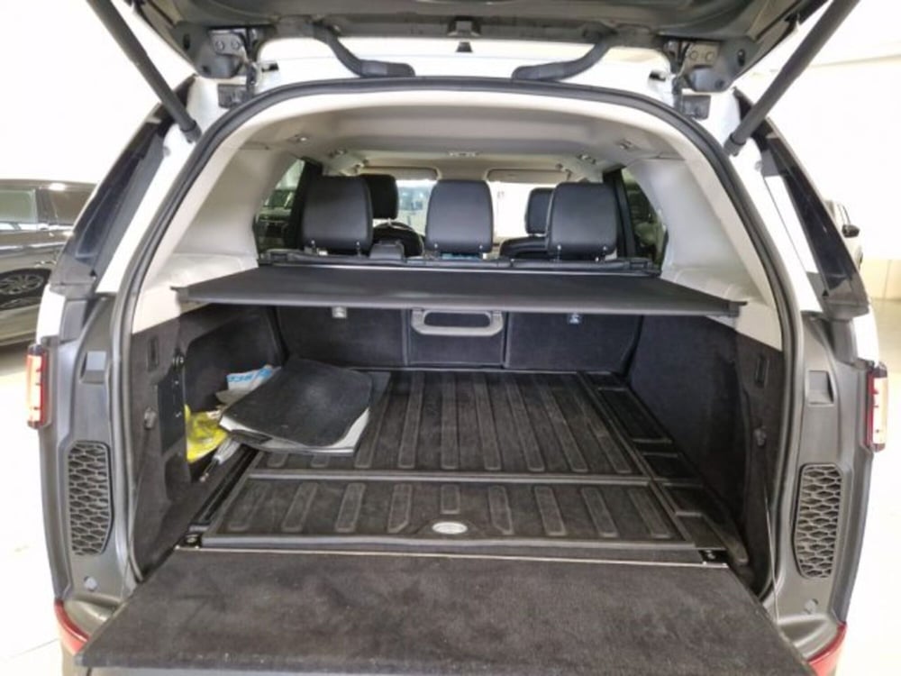 Land Rover Discovery Sport usata a Livorno (19)