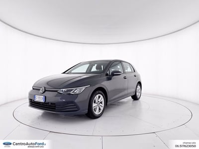 Volkswagen Golf Variant 1.0 eTSI EVO DSG Life del 2024 usata a Albano Laziale